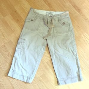 BKE light tan capris